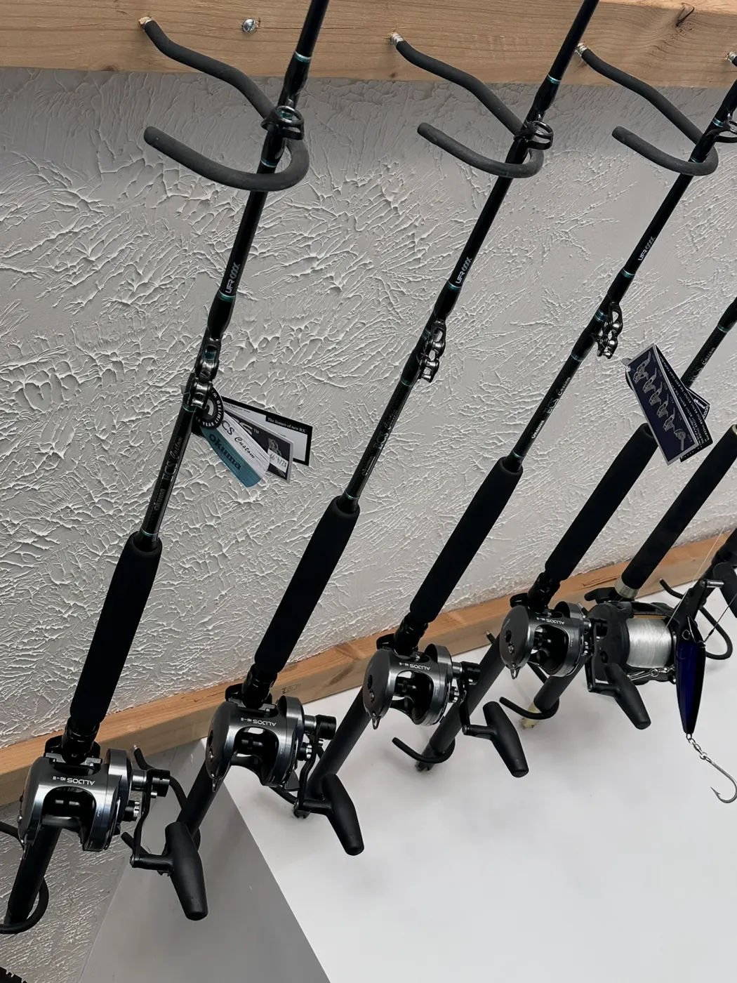 Offshore Trolling Reel Buyer's Guide: 30s, 50s, and Lever Drag